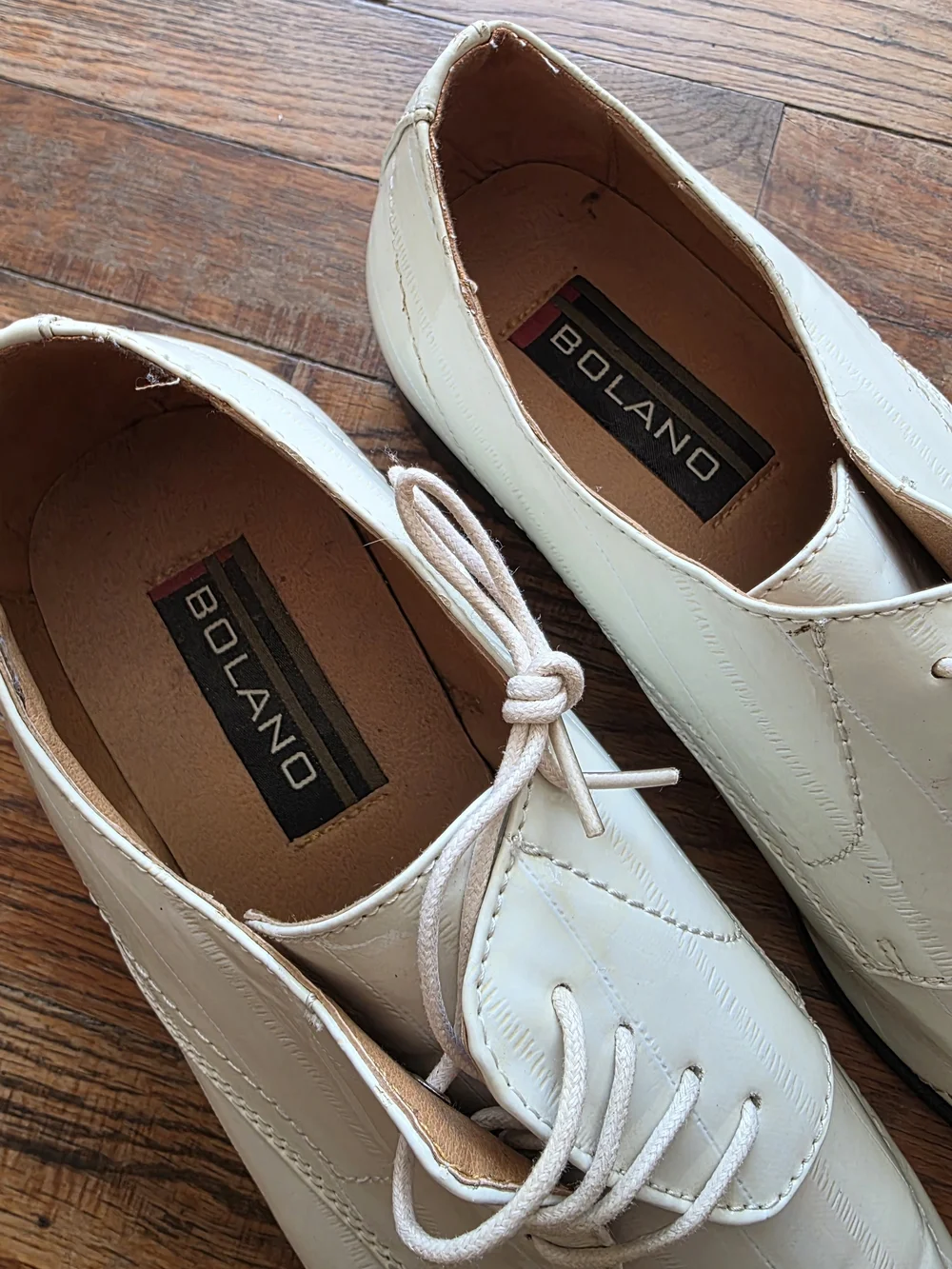 BOLANO White Leather Derby Shoes